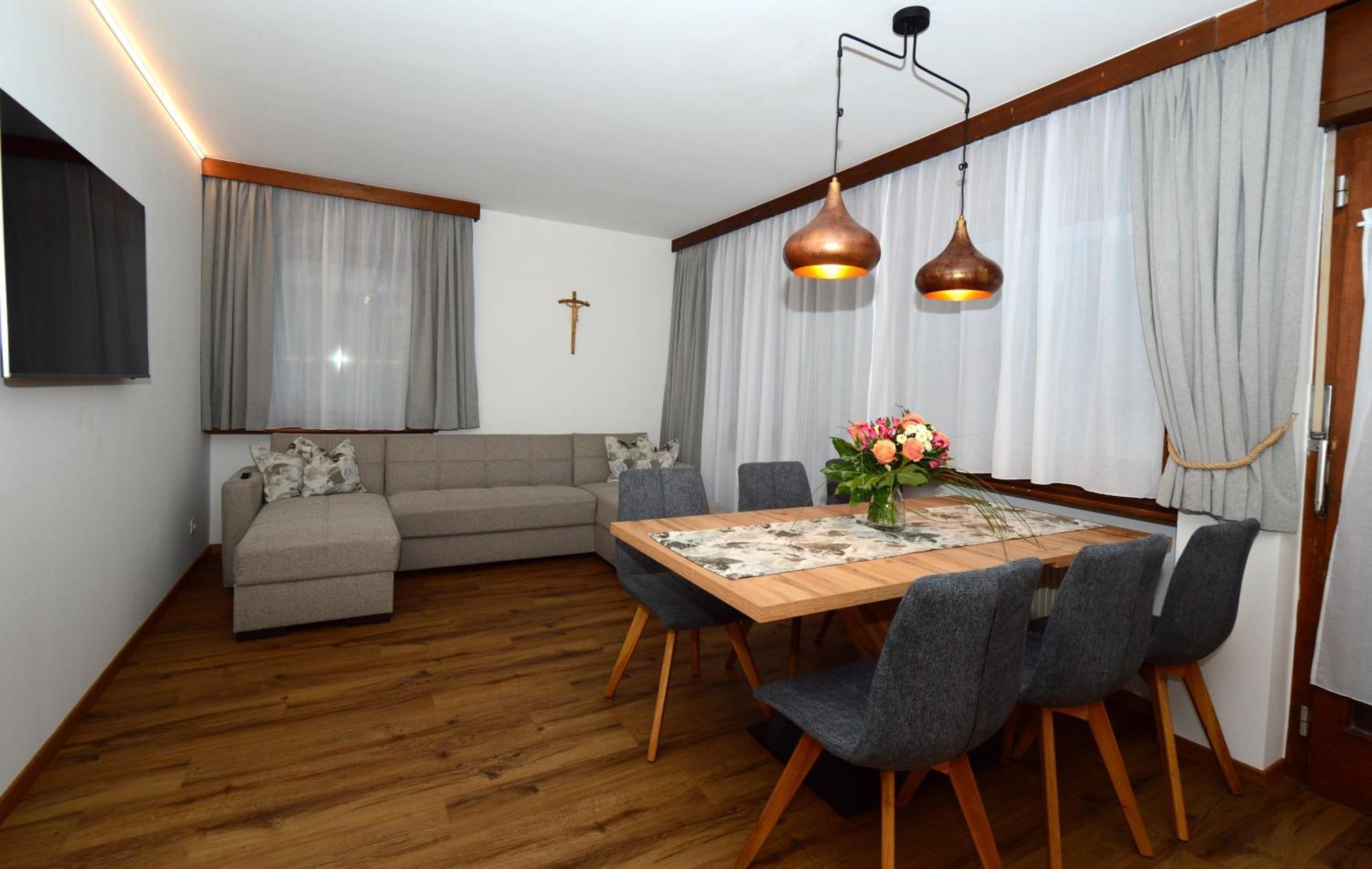 Albierch Apartahotel 3*